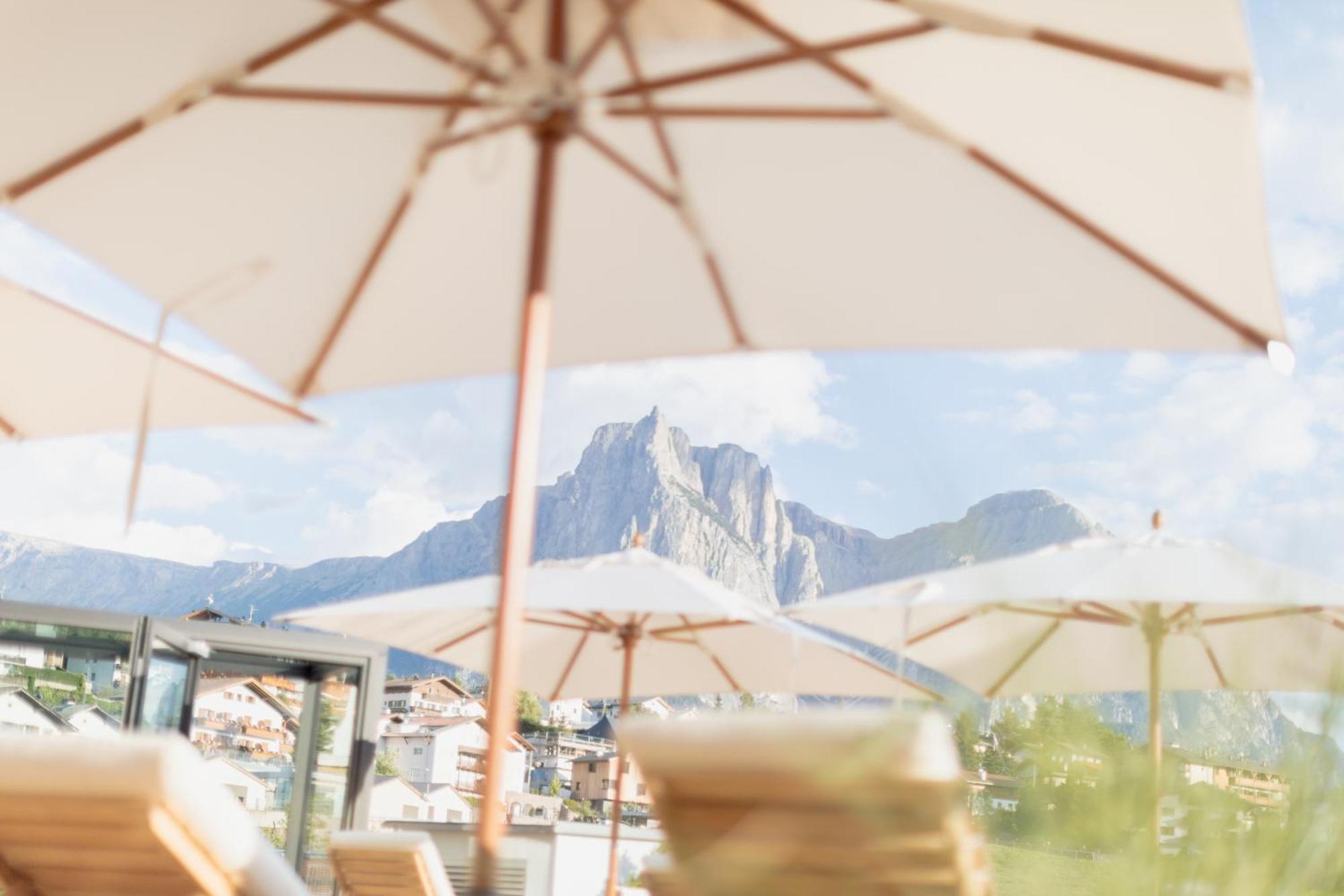 Schgaguler Hotel Castelrotto Εξωτερικό φωτογραφία